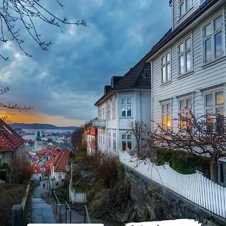 Private In Centre, Shared Appartment, Free Parking